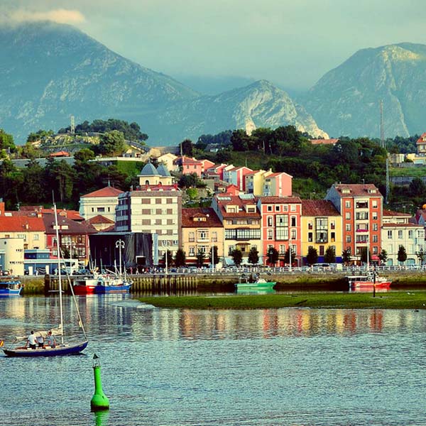 LLANES-–-RIBADESELLA-–-LASTRES-–-VILLAVICIOSA